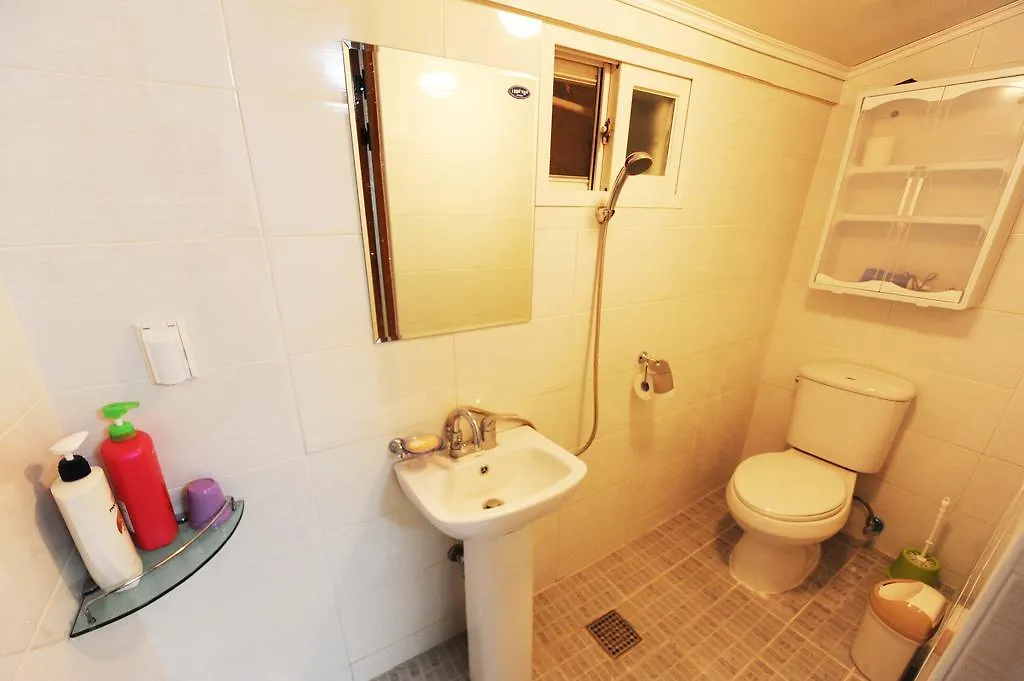 Ohbok Guesthouse 서울특별시 2*,